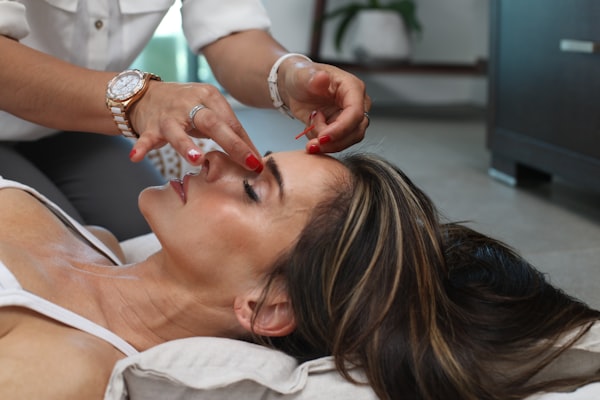 Dermaplaning